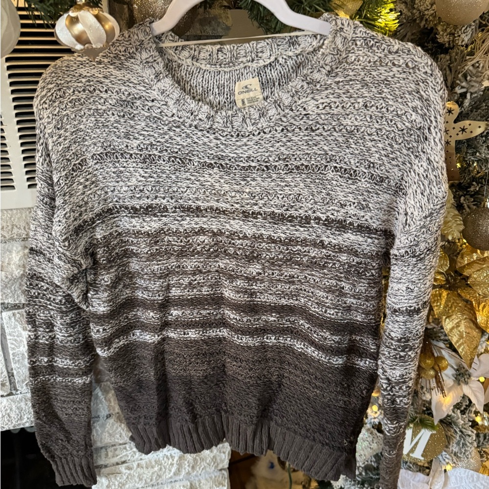 O'Neill Textured Knit Sweater in Gray and Cream